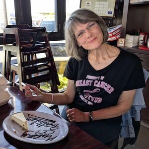 Meet your Posher, Lori